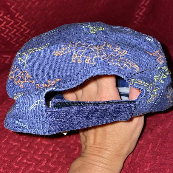 Toddler Dinosaur 🦕 Hat - Picture 4 of 10